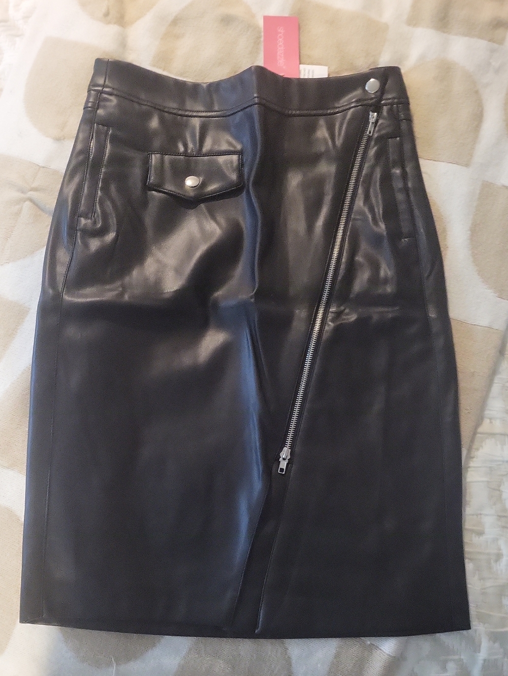 NWT🖤 Sexy Black Faux Leather Zip Pencil Skirt